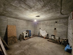 ea_1_912599862